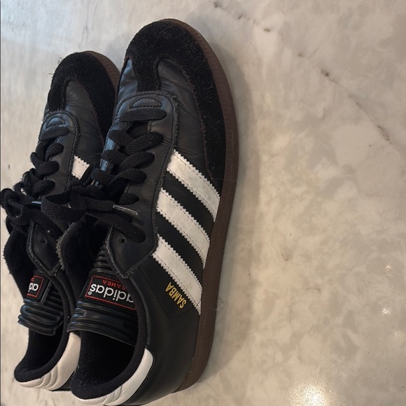 Adidas Men's Black and White Samba Sneakers - Picture 2 of 5